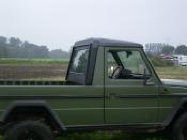 Pickup-Hardtop, WSSR feststehend